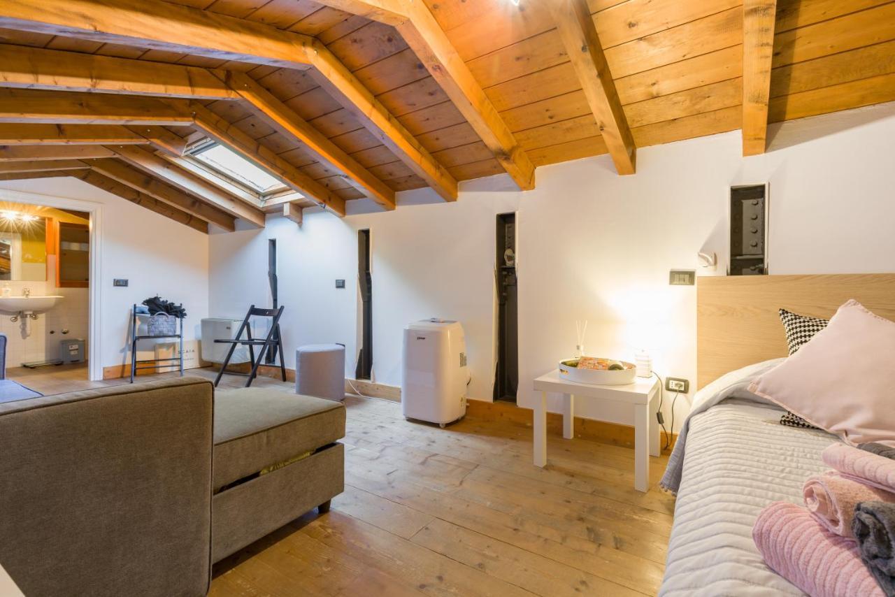 Апартаменти Magnificent Cosy Loft Верона Екстер'єр фото